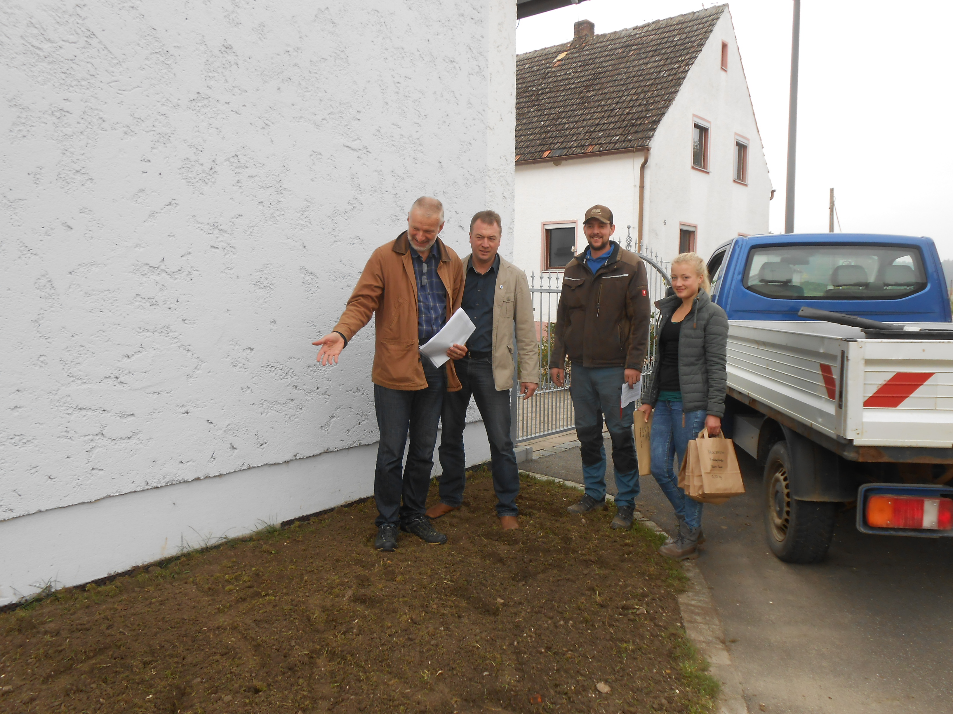 Aktion „Blütenzauber in den Gemeinden“ im Landkreis Regensburg – die Gemeinde Holzheim am Forst zieht voraus 